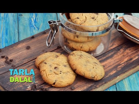 VIDEO : eggless chocolate chip cookies/ homemade choclate chip cookie christmas recipe by tarla dalal - egglesschocolate chipegglesschocolate chipcookies, most famousegglesschocolate chipegglesschocolate chipcookies, most famouscookies. k ...