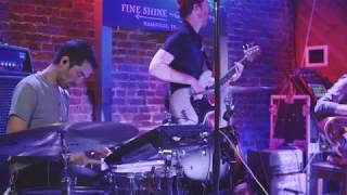 Roger Jaeger - Something Just Like This (The Chainsmokers and Coldplay) - Live at the Stillery