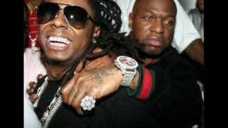 Watch Lil Wayne Zoo video