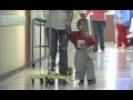 Extirpan tumor de 15 kilos a niño de 2 años