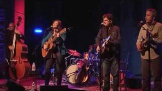 Watch Suzy Bogguss Red River Valley video