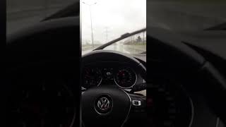 Passat snap gündüz yağmurlu hava #tuğçekandemir Ah ellerim kırılaydı #arabasnap 