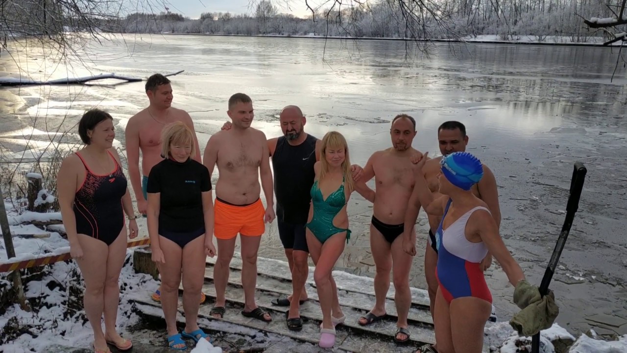 Купание Моржей Нудистов