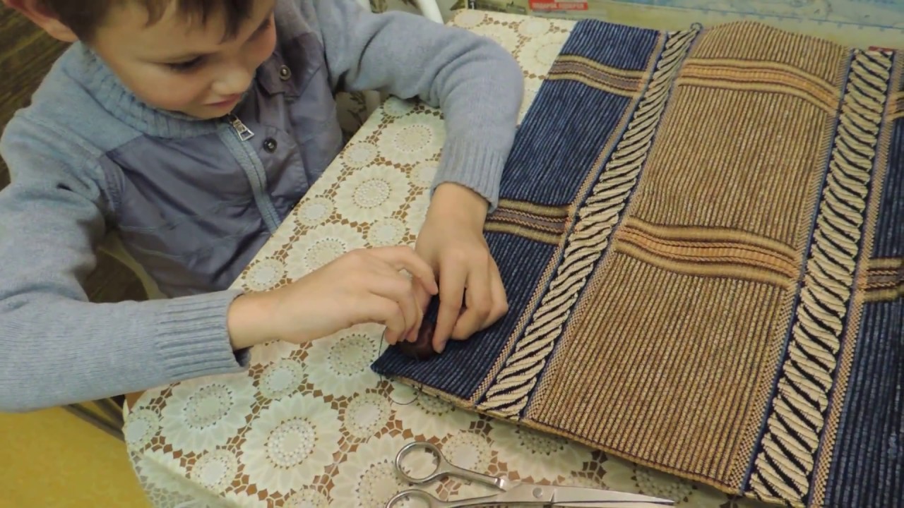 Массажный коврик из каштанов 70