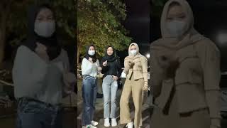 Jilbab Trio