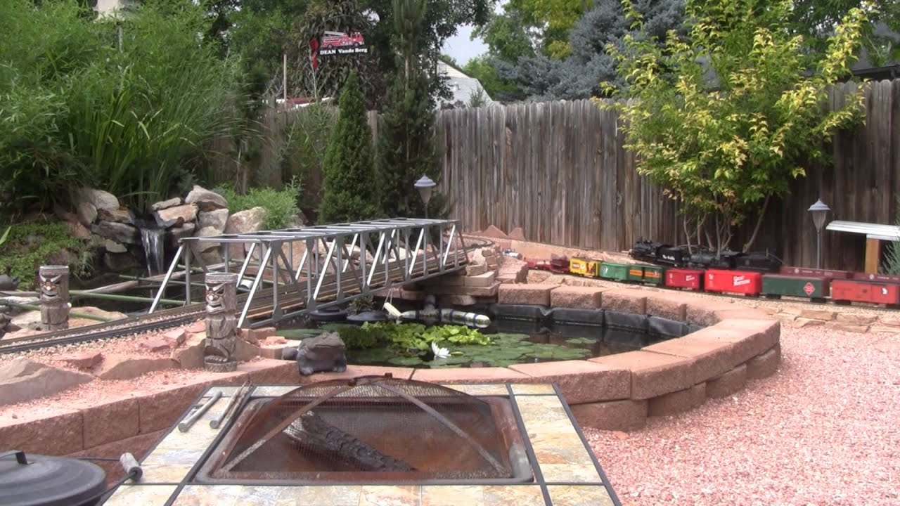 Red Rocks Route Railroad-Garden Railway Tour - YouTube