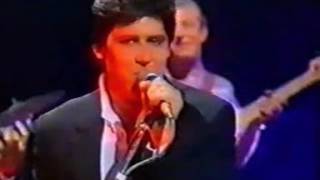 Watch Shakin Stevens Hey Mae video