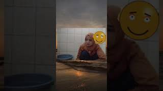 Cewek Ketika Di Kamar Mandi Sholehot