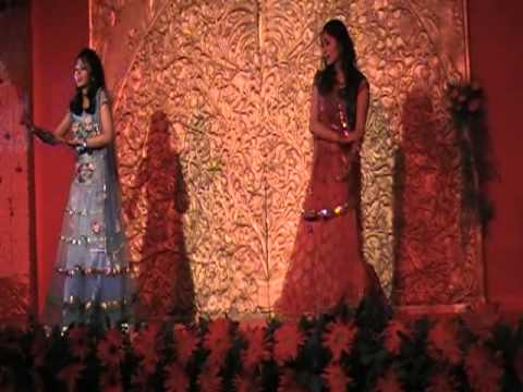 Leja leja re choreographed by Deepshikha Arora for a wedding...