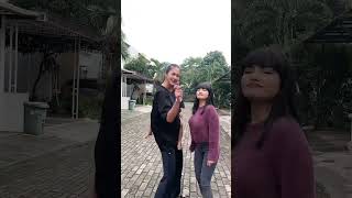 Hoott Berliovel,Nitagunawan,Sivaaprilia,Ariltatum,Mariavania,Anastasyakosasih,Djjoice