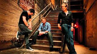 Watch Rascal Flatts Tonight Tonight video