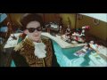 Vampire Weekend - 'Holiday' (official video)