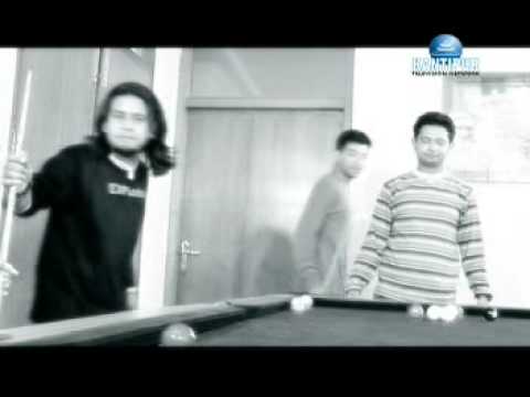 Samjhera biteka din by Axis Band