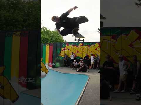 🤩 Jake Wooten Kickflip Disaster With Style