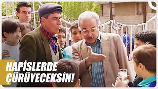 Sabri Bey, Caferin Yakasına Yapıştı Bizimkiler