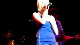 Watch Kellie Pickler Lucky Girl video