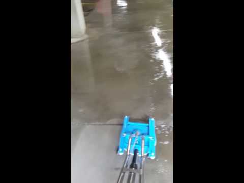 Busting out some concrete cleaning with Turbo Force TH 40 Spinner and Concrete wheel kit