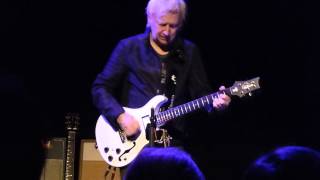 Watch Suzanne Vega Song Of The Stoic video