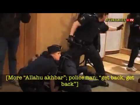 Lars Vilks Attacked - FULL CLIP Latest Muslim Muhammad Cartoon Violence Shocking!