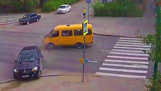 Видео ДТП (авария г. Волжский) пр. Ленина ул. Комсомольская 10-05-2018 08-10 от Телеканал ВОЛЖСКИЙ ПЛЮС от POWERNET, Комсомольская улица, Волжский, Россия