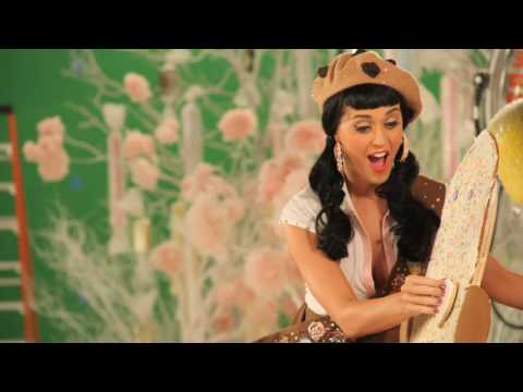 Katy Perry - On the set of