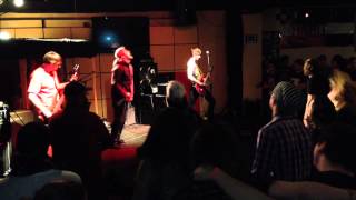 Watch Band The Caves Of Jericho video