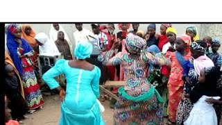 Kalli Rawar Ban Zada Matasukeyi Da Maza Sunabasu Baya