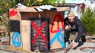 EXPLORING ABANDONED BOX FORT!! EXPLORING ABANDONED BOX FORT!!