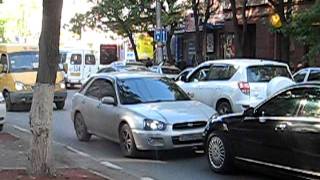 Видео ЖЕСТЬ НА ДОРОГЕ! Саратов ул. Горького 23.09.2011 от Жизнь Саратова, улица А. М. Горького, Саратов, Россия