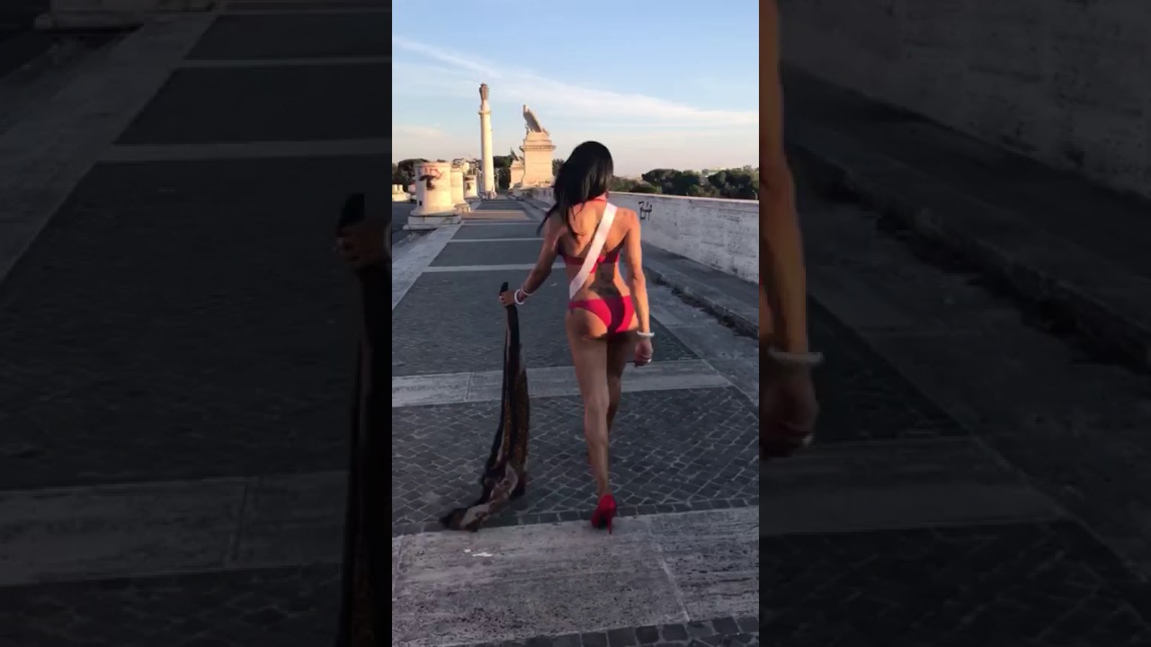 Латинка Missy Martinez так порадовалась сексу что устроила танцы с подругой