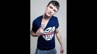 Watch Chris Webby Best In The Burbs video