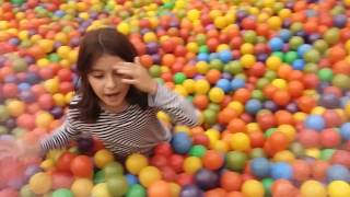 Tag Piscina De Bolhinhas Gigantes