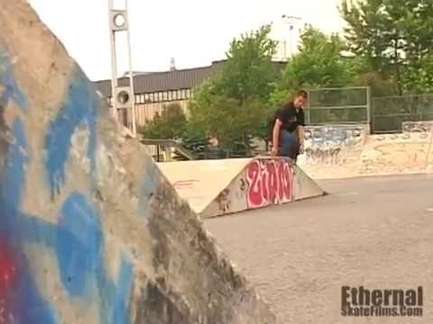 Ethernal Skate Films / Skateboarding Montage @ Skatepark Père-Marquette (Montreal)  / Sk8 video