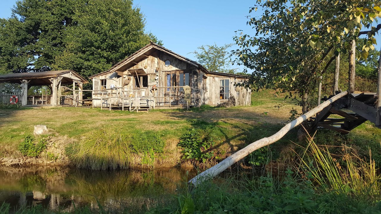 Partez à la découverte de nos cabanes...