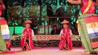 Gala dinner show, Eastern style dancing in Barcelona