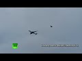 Video: Un caza escolta a un avión comercial por una posible bomba