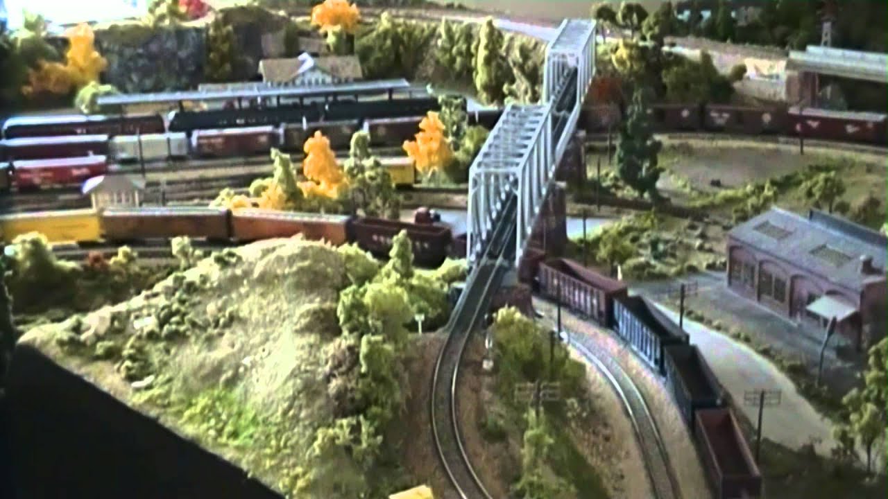 scale Model Train Layout N gauge - YouTube