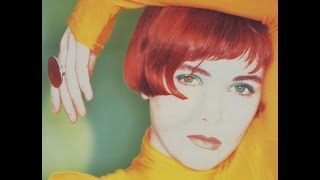 Watch Cathy Dennis Tell Me video