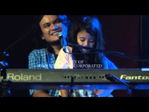 VIKY SIANIPAR INC. | TOBATAK LIVE | BORU PANGGOARAN | HERMANN...