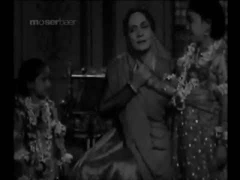 Jhoola Jhulaye Naulakha Haar 1953