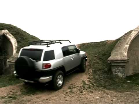 Тестдрайв Toyota FJ Cruizer