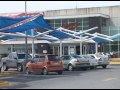 El robo de vehículos en plazas y centros comerciales, es un delito sin control