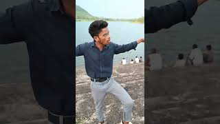 Ham Nayak Nhi Khal Nayak Haliu