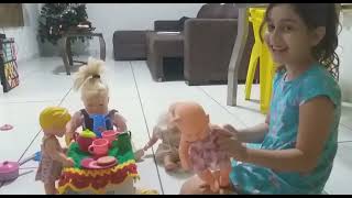 Brincando De Boneca Com Alice Yasmim