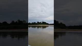 Memancing Sambil Menghayati Keindahan Alam Di Pulau Kelola..
