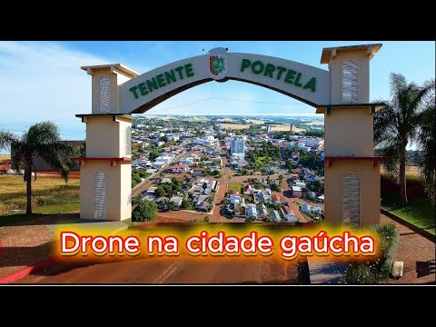 Exploratory flight in the city of Tenente Portela RS, drone with half battery returning to the li... Exploratory flight in the city of Tenente Portela RS, drone with half battery returning to the li...
