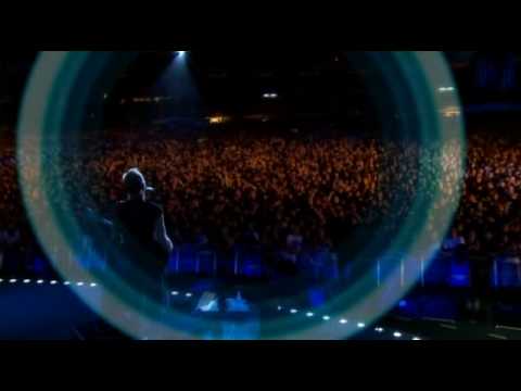 The police -  Walking On The Moon (Live 2008)