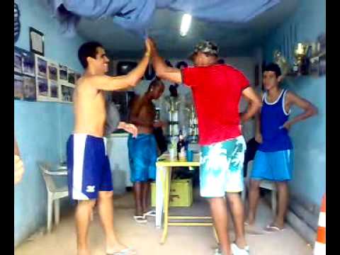 Aula de dança gratis com Lócio