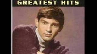 Watch Gene Pitney in The Cold Light Of Day video