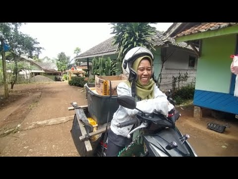 Disaat bulan ramadhan kampung ini jadi buruan semua pedagang (kp sukasinang)